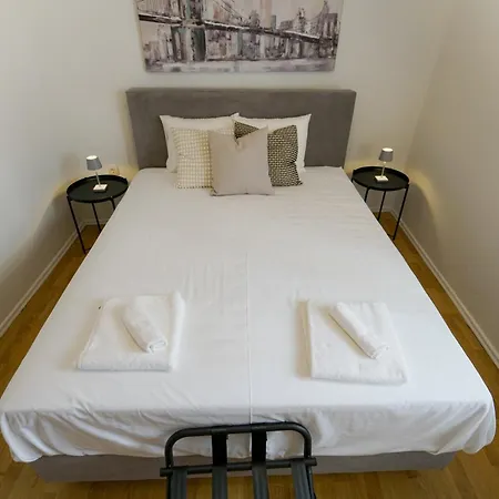 Apartamento Cozy Brudet Old Town 1st Floor Ac Zadar
