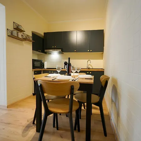 Апартаменты Cozy Brudet Old Town 1st Floor Ac Задар